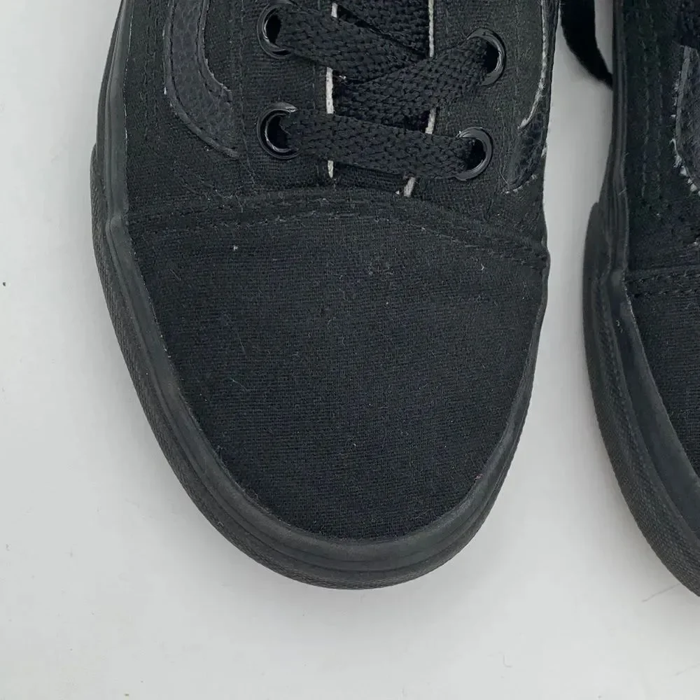 Vans Classic All-Black Low-Top Sneakers | Men’s Size 5 | Skate & Casual Shoes